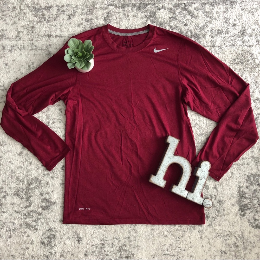 Nike Dri- Fit Size Small